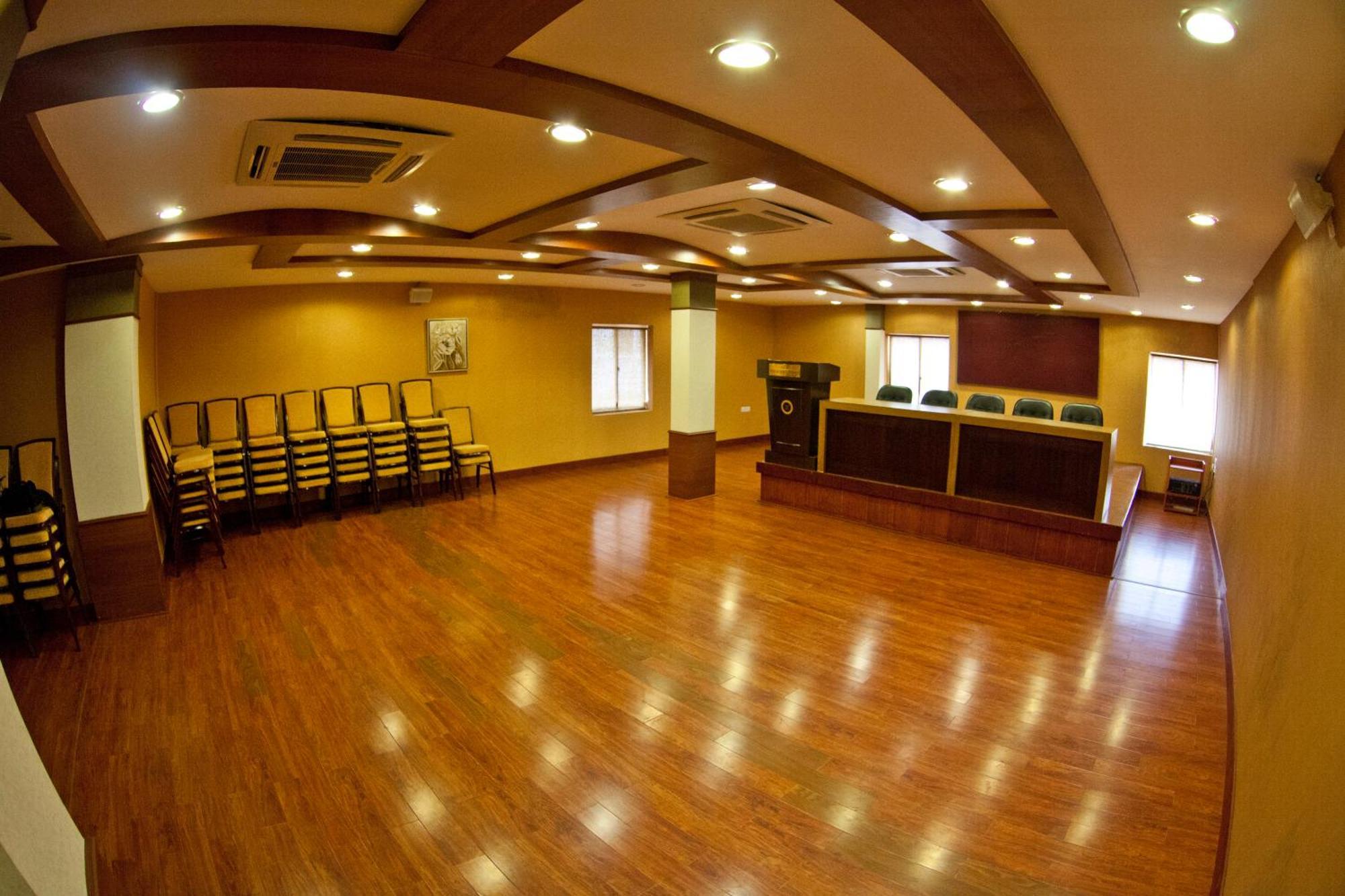 Paramount Tower Calicut Exterior foto