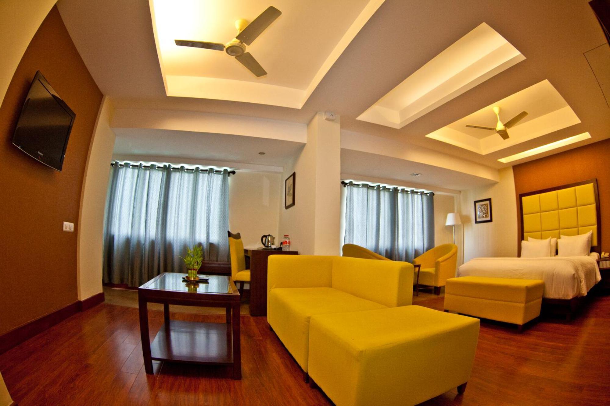 Paramount Tower Calicut Exterior foto