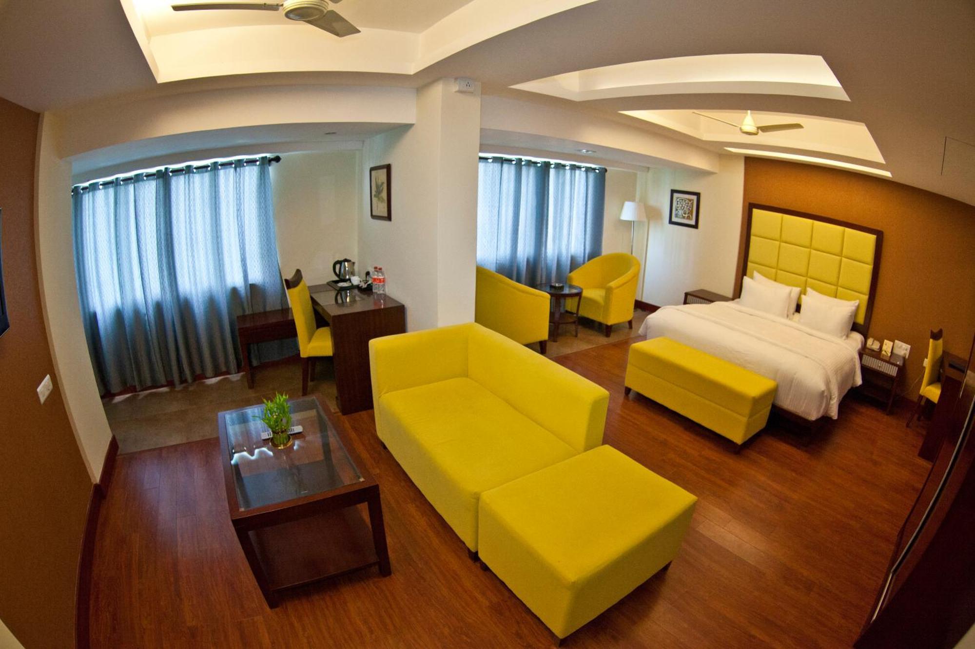 Paramount Tower Calicut Exterior foto